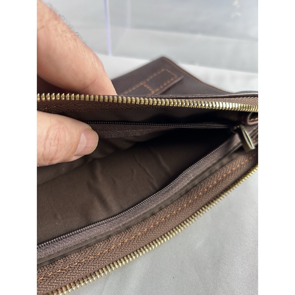 Tignanello Brown Leather Wristlet Clutch Wallet Organizer Zip Around Pebbled - Picture 7 of 9